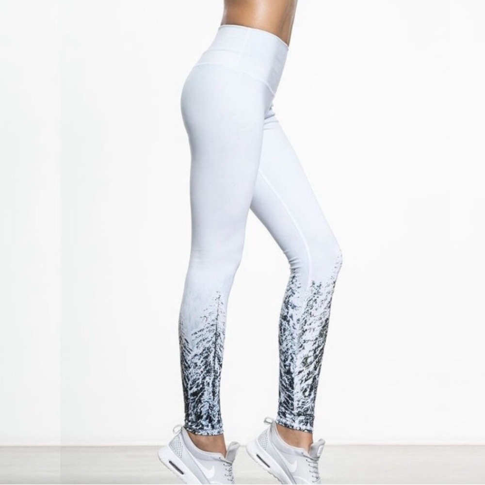 ALO YOGA High Waist Airbrush Ski Leggings Winter Landscape Womens Pants Mountain